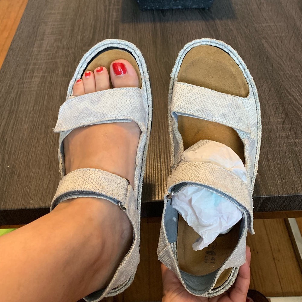 NAOT Silver Snakeskin Strappy Sandals 41 / 10 - Picture 2 of 8